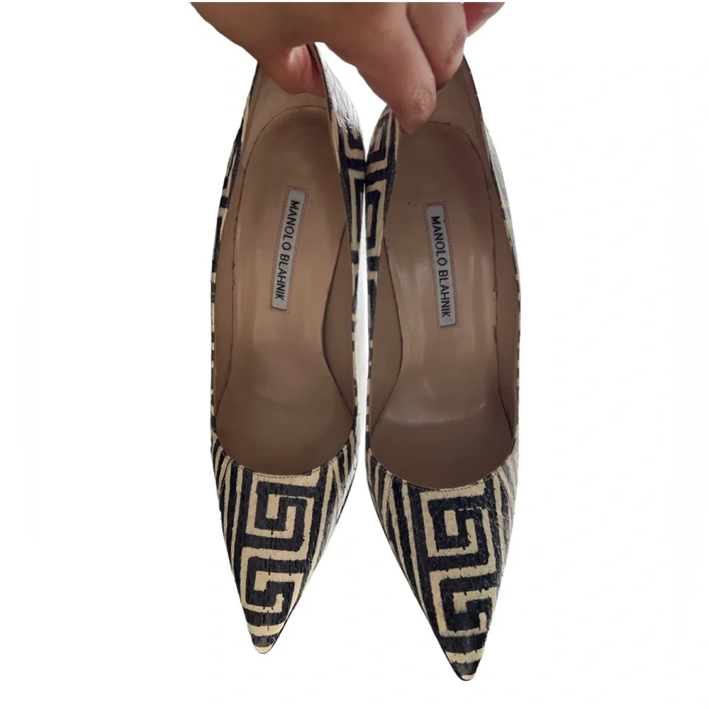Manolo Blahnik - BB Printed Snake Pump, Black/White Size 38✨ - Picture 9 of 9